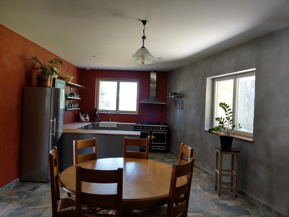 Les Chambres D'Hotes De La Frissonnette Auzelles Екстериор снимка